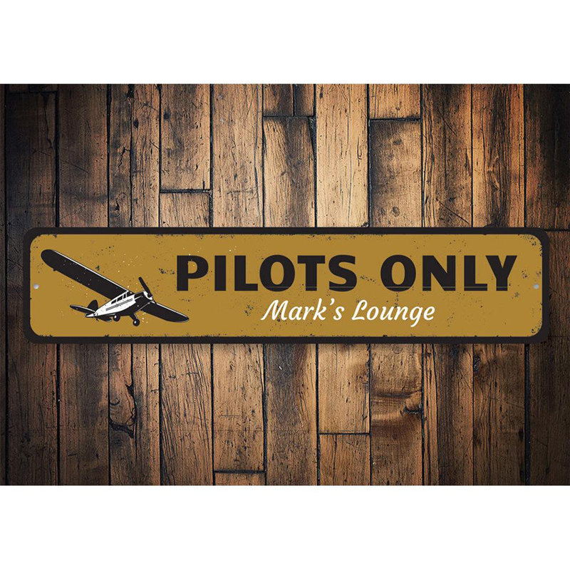 Enseigne en métal Pilots Only, H 4 po x l 18 po x P 0,04 po