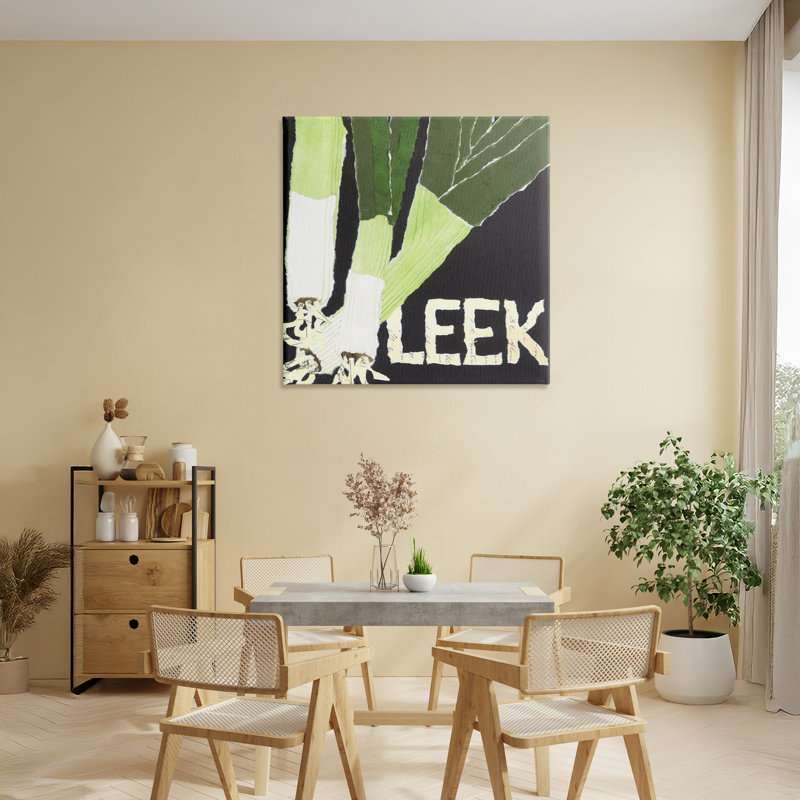 Collage de poireaux, conception par Nancy Overton, H 30 po x l 30 po