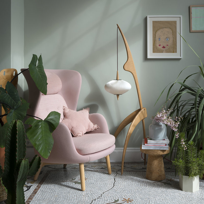 Praying Mantis Floor Lamp, Natural Oak