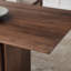 Table de salle à manger simple en bois massif-105353854