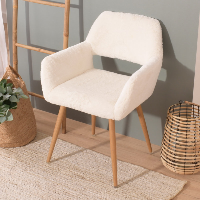 Fauteuil de 16,1 po de large Isabeau, Fausse fourrure chameau