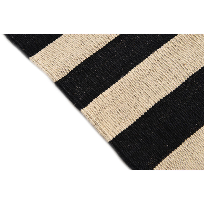 Tapis noir et blanc Osbourne