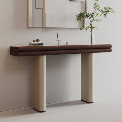Console simple de style nordique