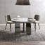 Table de salle à manger en faux marbre