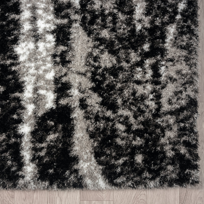 Abstract Area Rug in Black, Rectangle 2' x 3'