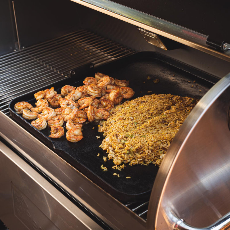 Large Brown Carbon Steel Flat Grill Topper with Stainless Steel Handles