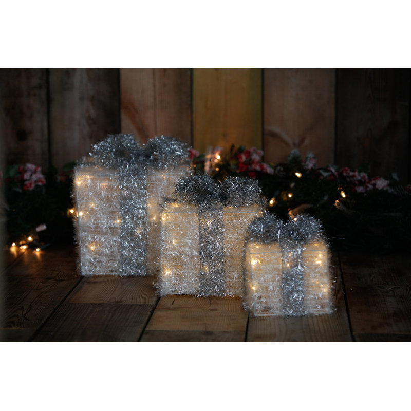 Christmas Figurines & Collectibles, Silver/Grey