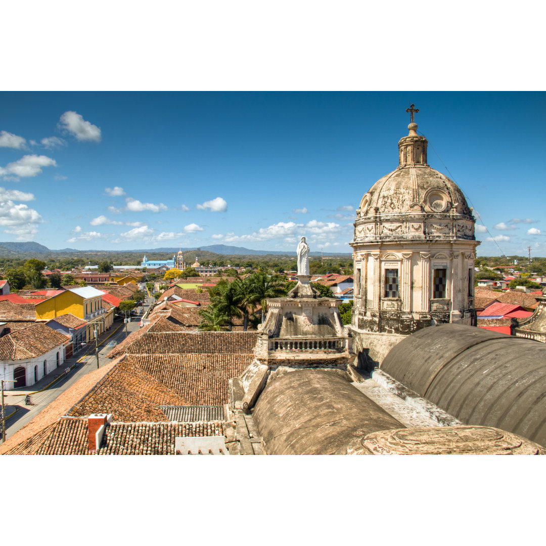 Ansicht von Granada, Nicaragua - Leinwandbild auf Leinwand