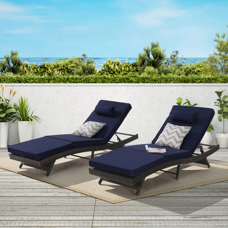 Outdoor Wicker Reclining Chair Set for Relaxation and Sunbathing, Black