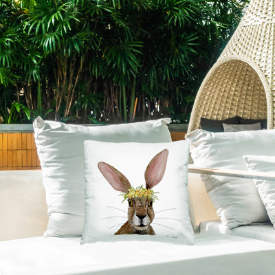 Coussin extérieur Hare & Wildflower Crown imprimé par Sharon Kuplack