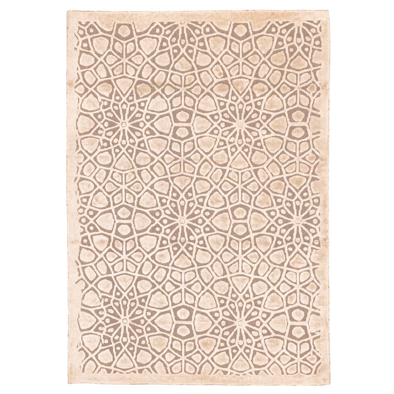 Tapis brun Elysian beige 4 pi 10 po x 7 pi 0 po
