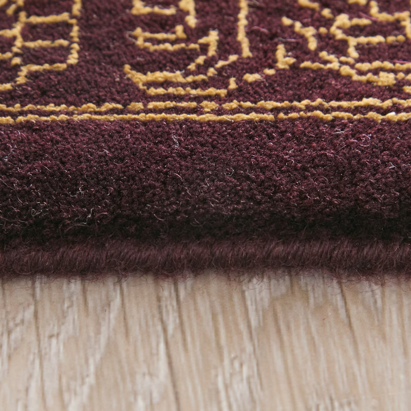 Tapis damassé Armitage, Rectangle 4 pi x 6 pi, Bourgogne