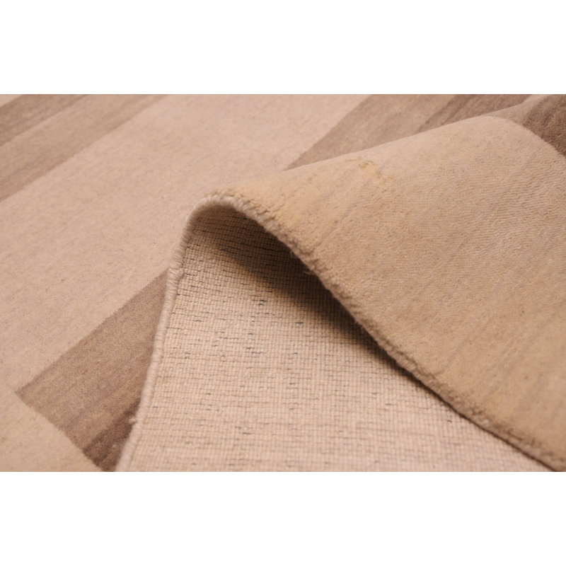 Tapis beige Kashkuli Gabbeh 5 pi 8 po x 8 pi 0 po