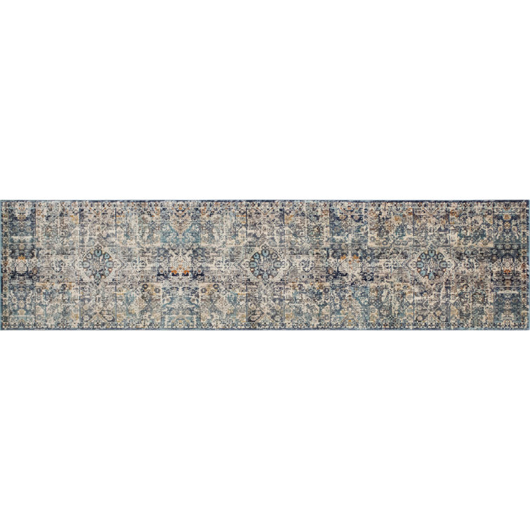 Lucha Oriental Indoor Rug