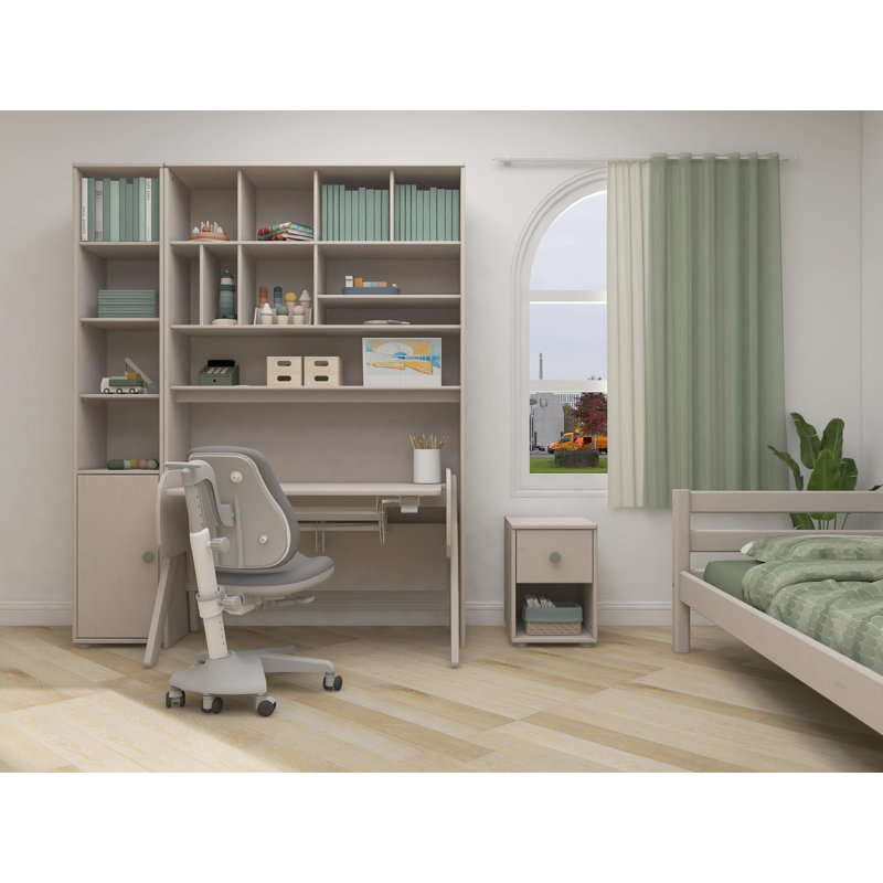 3 - Drawer Dresser, Grey/Grey