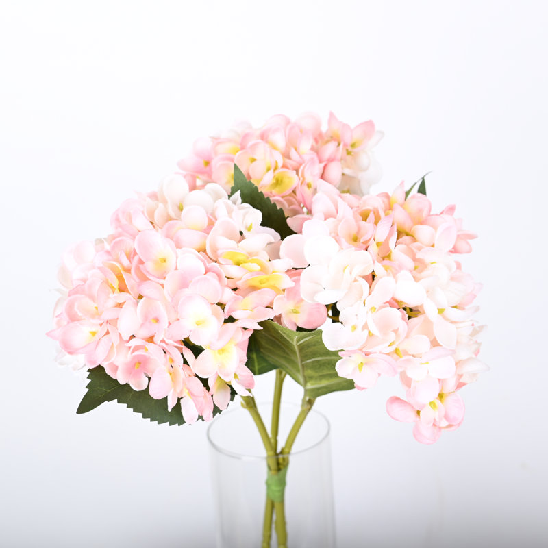 Fleurs d'hortensias artificiels avec des tiges, véritable touche de décoration pour la fête de mariage, Beige