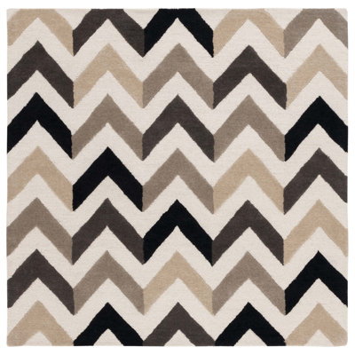 Sanyla Hand Tufted Wool Chevron Rug
