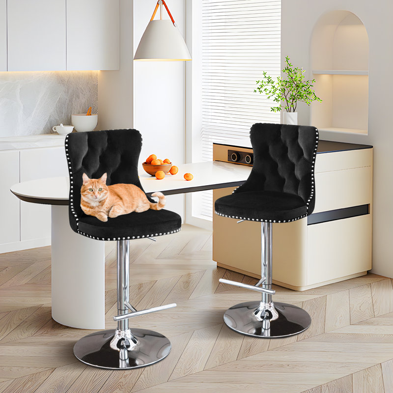 Tabouret pivotant à hauteur réglable Komara, Noir