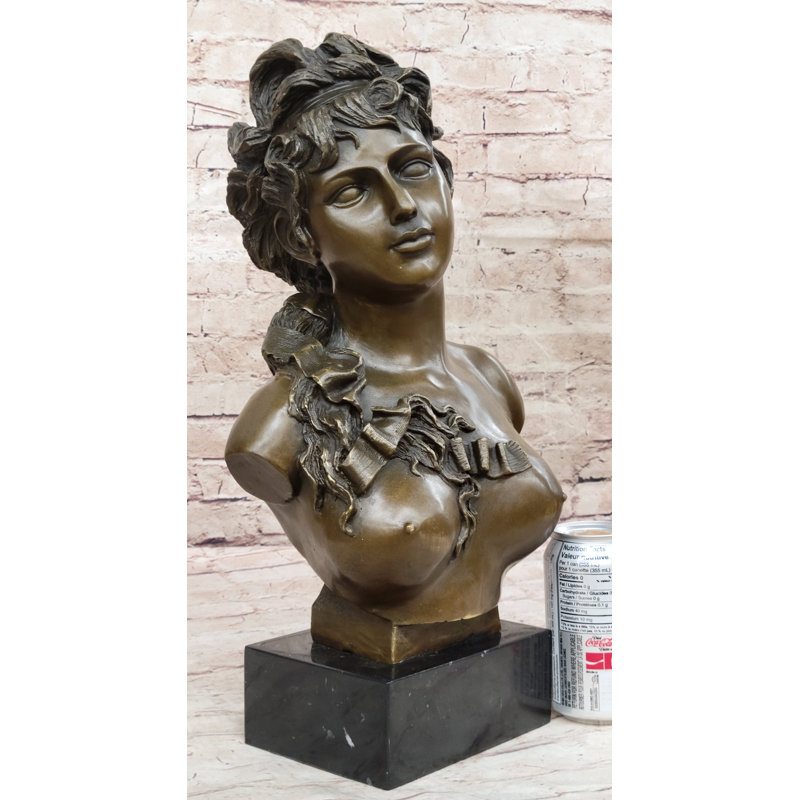 Figurines et sculptures