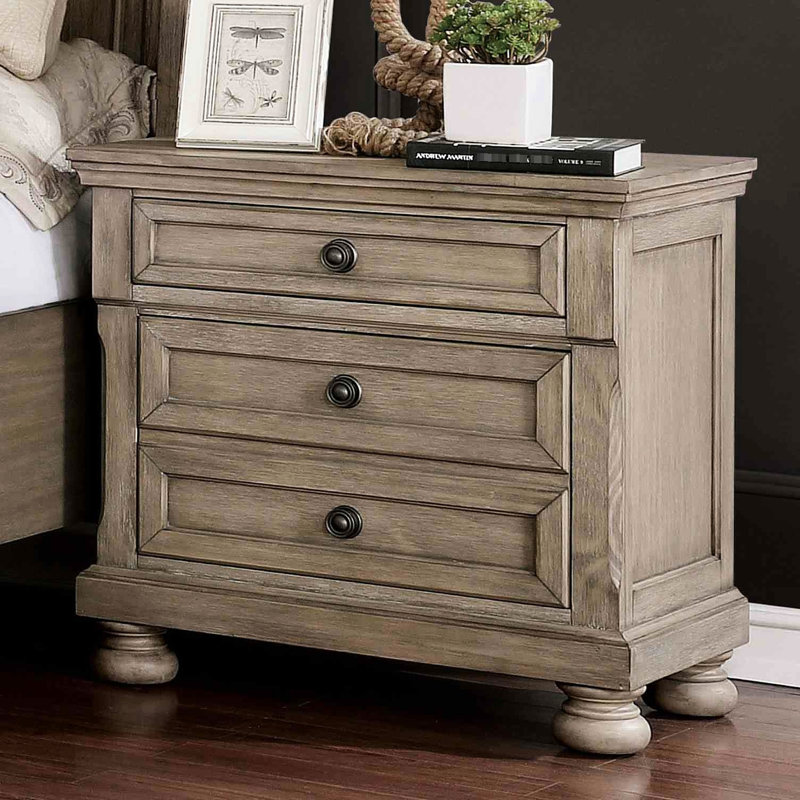 Table de chevet grise en bois massif de style transitionnel, 3 tiroirs cachés, pieds en chignon, profondeur de 27,9 po, largeur de 18 po, hauteur de 29,42 po pour une chambre sophistiquée