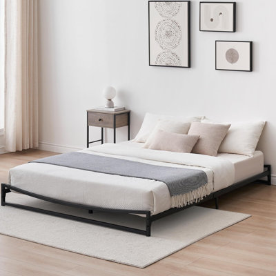Dyane Metal Panel Bed