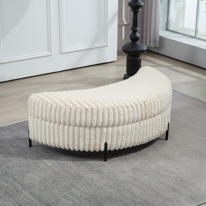 Grand repose-pieds rembourré avec rangement demi-lune, Beige Faux Fur