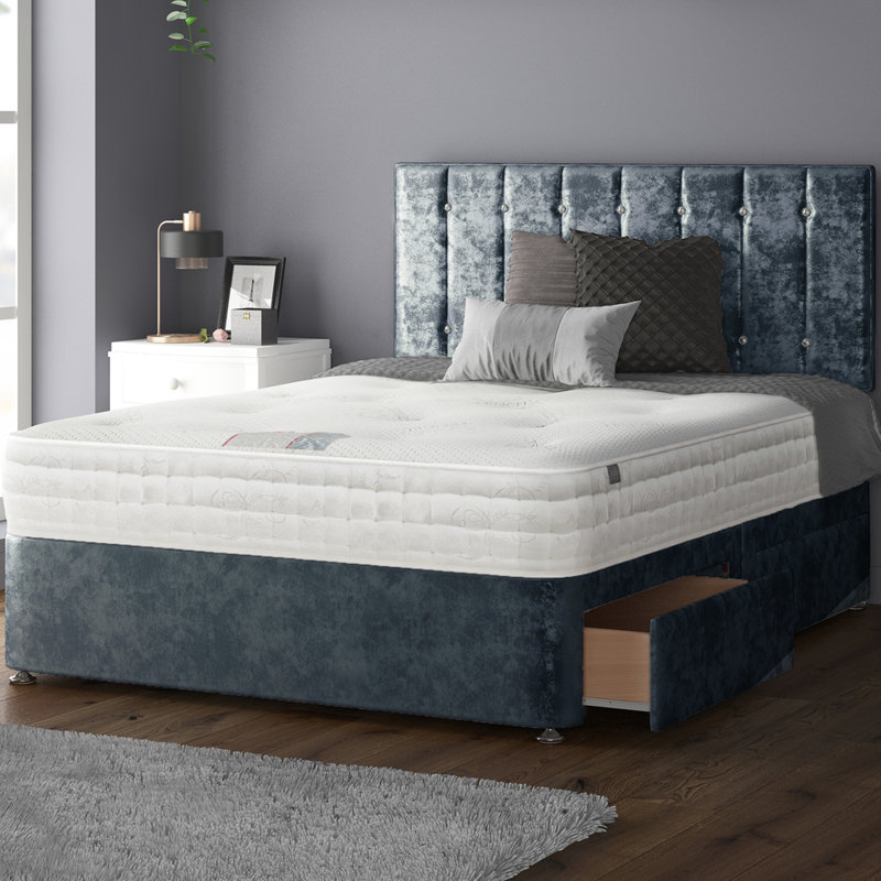 Fain Upholstered Divan Bed, Cream, Kingsize (5'), 4 Drawers