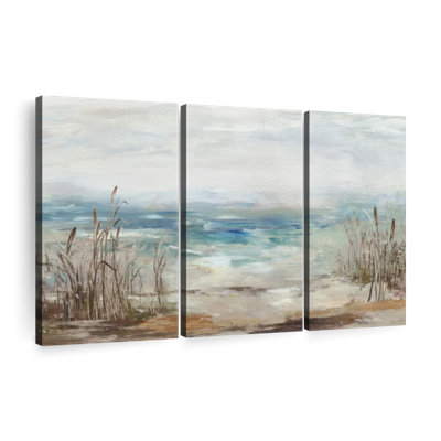 «Waves From A Distance» sur toile