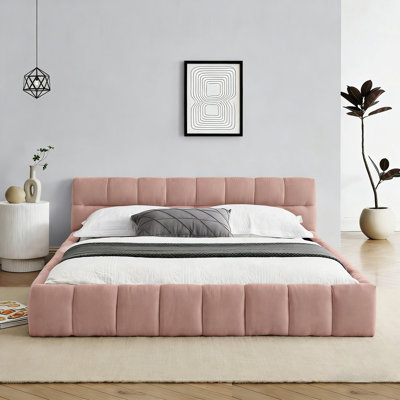 Grand lit plateforme tapissier avec tissu chenille et structure solide, aucun sommier nécessaire