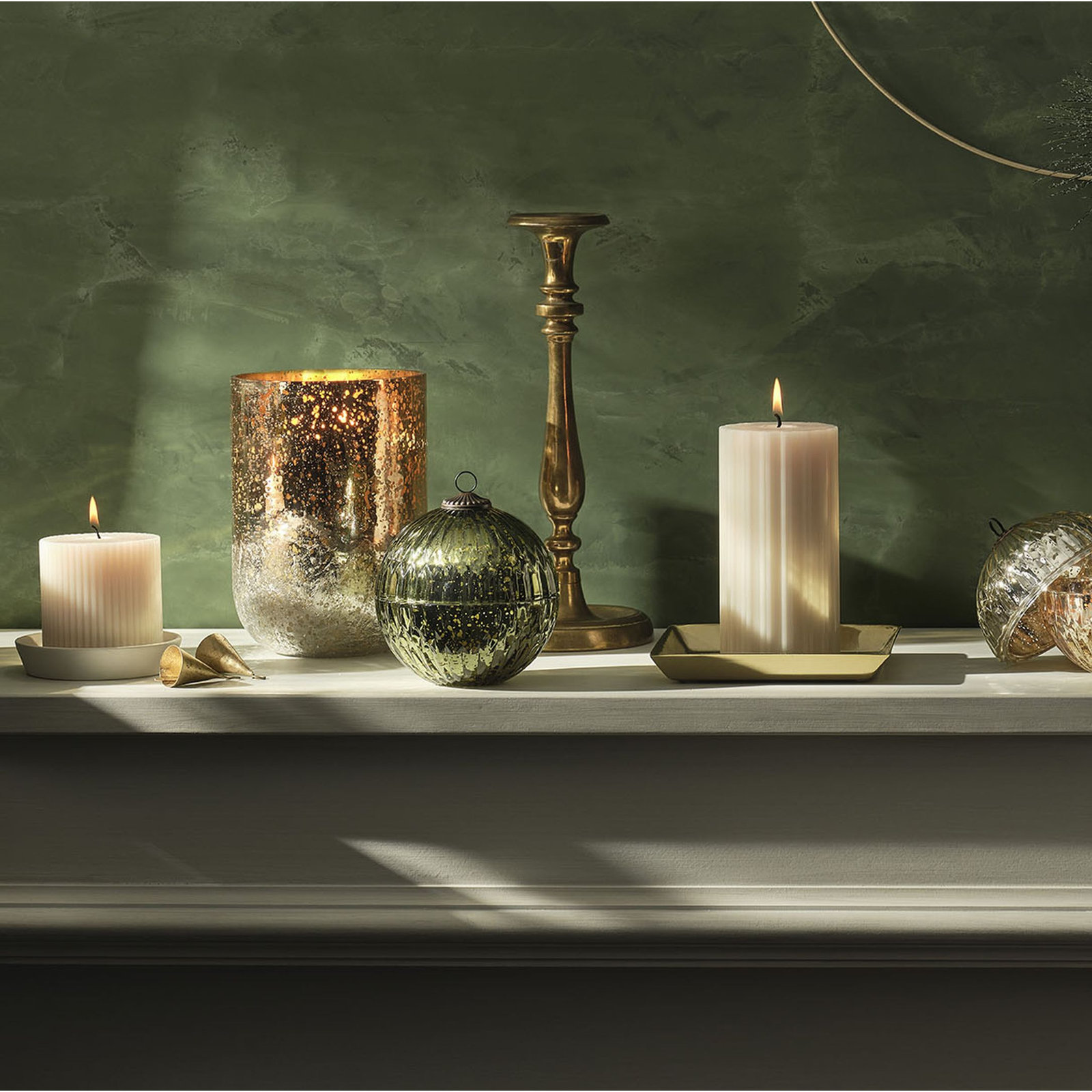 Woodfire Scented Jar Candle, Large Radiant Glass