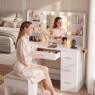 Coiffeuse de maquillage avec prise de courant rapide de type C à charge rapide de 20 W et 3 lumières à luminosité réglable (sans tabouret de coiffeuse)
