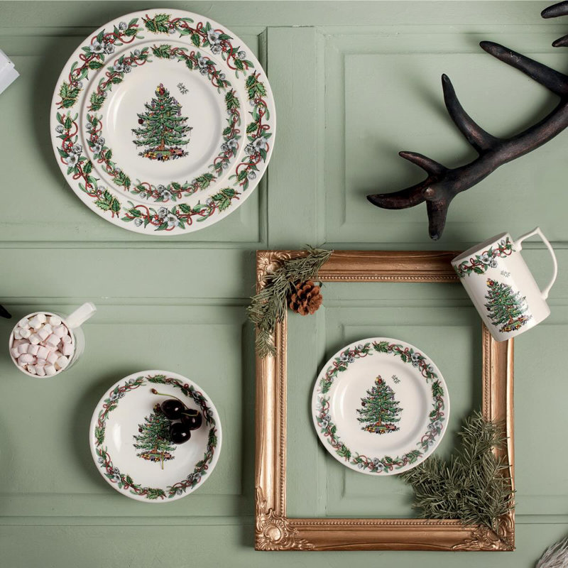 Christmas Wreath 2-Tier Cake Stand