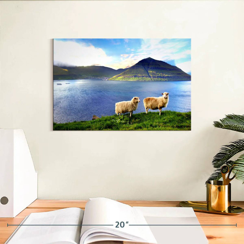 Brampt Faroe Islands Sheep, 8" H x 12" W