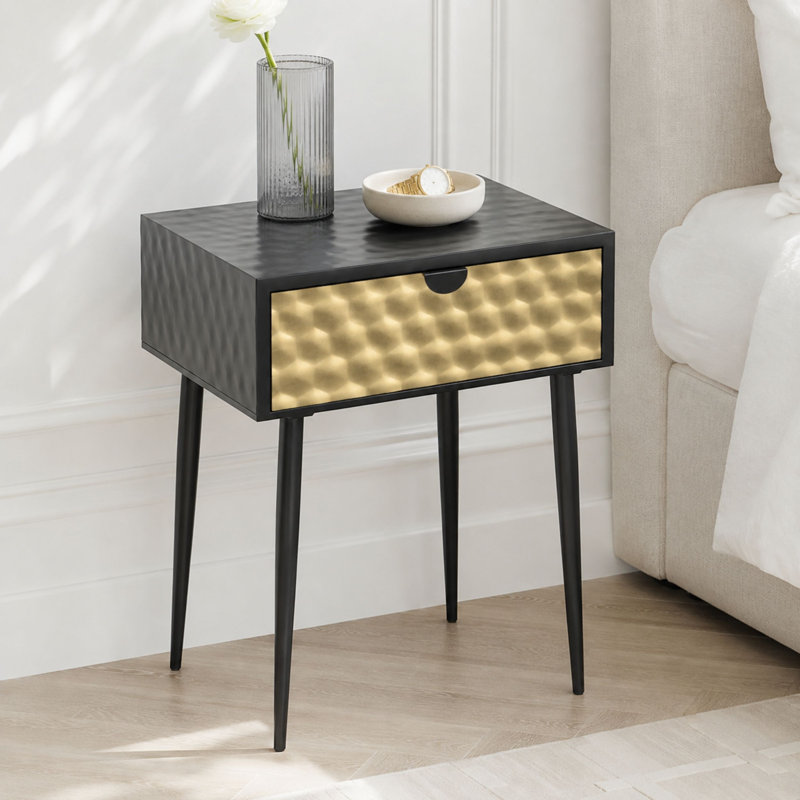 Loar 45cm W Metal Bedside Table