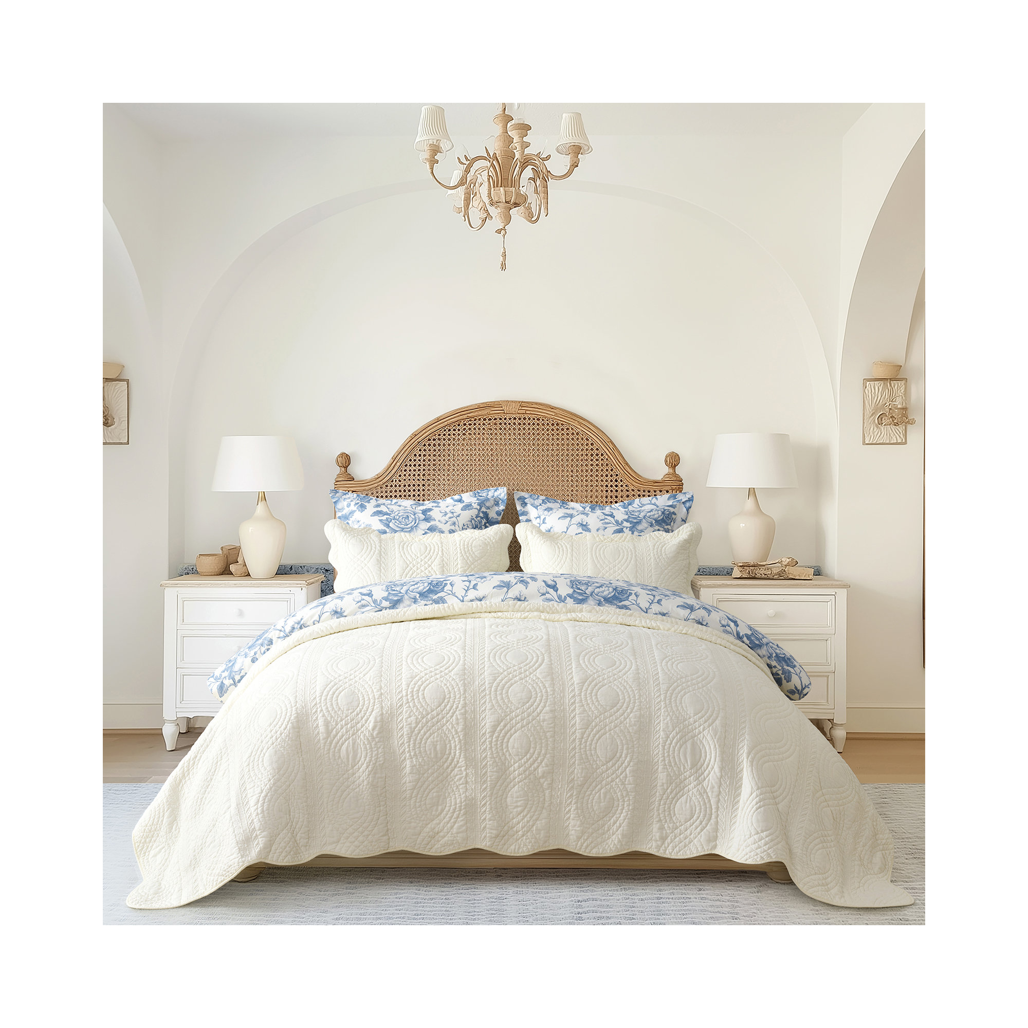 Scallop Edge 100% Cotton Quilt Set, Ivory White, King Quilt + 2 King Shams