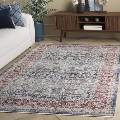 Tapis oriental à patine antique Moushumi