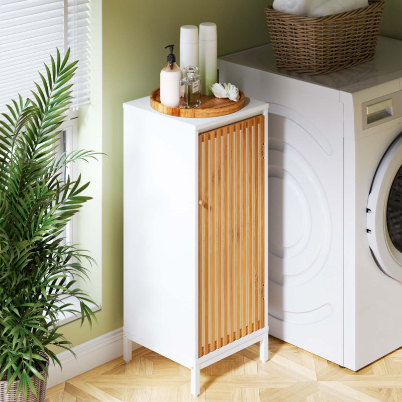 Armoire de salon avec porte à lattes en bambou