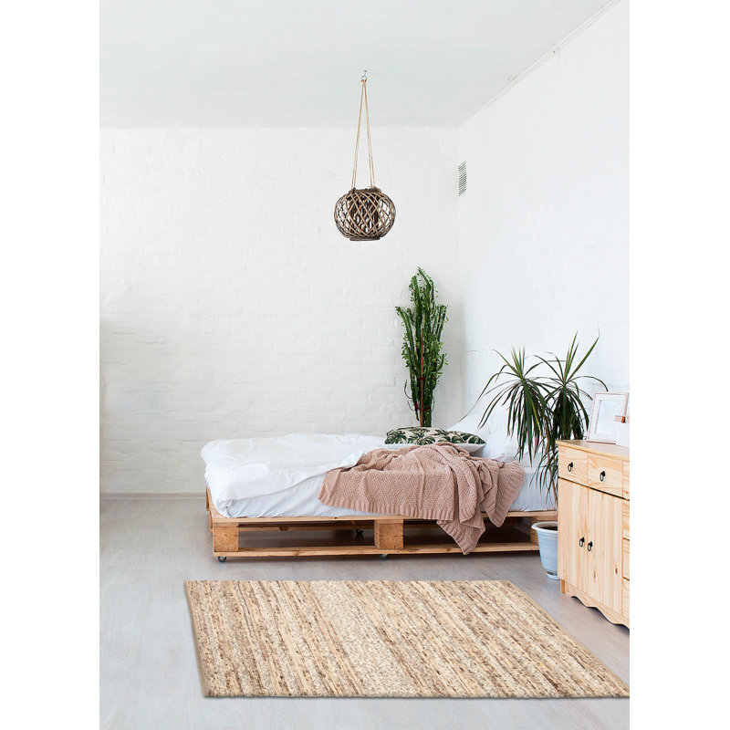 Tapis brun Sienna 5 pi 4 po x 7 pi 4 po