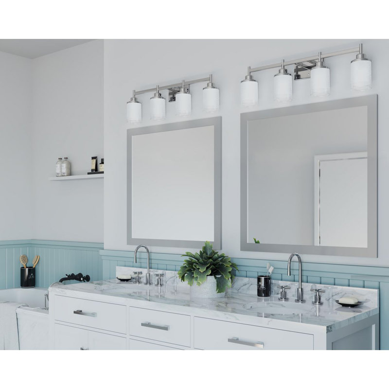 Éclairage pour meuble-lavabo en nickel brossé 4 lumières Nash