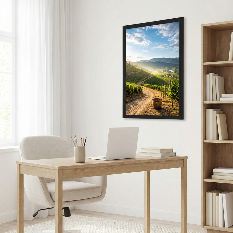 «Green Vineyard Hills» avec art mural en osier et rivière, 36"H x 24"W