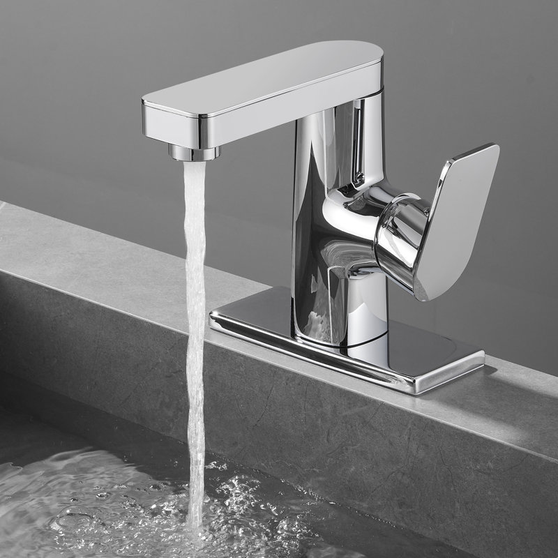 Single Hole Bathroom Faucet with Drain Assembly, Chrome