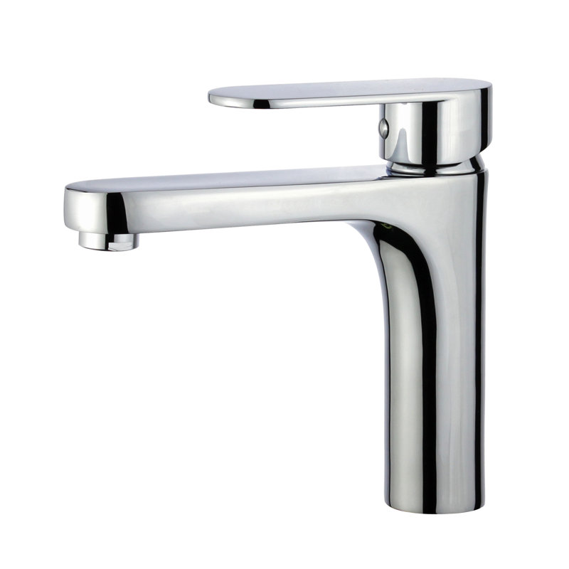 Avian Single-Hole Bathroom Faucet with Drain Assembly, Polished Chrome