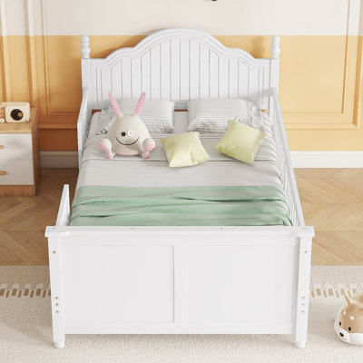 Lit plateforme simple en bois avec tête et pied de lit