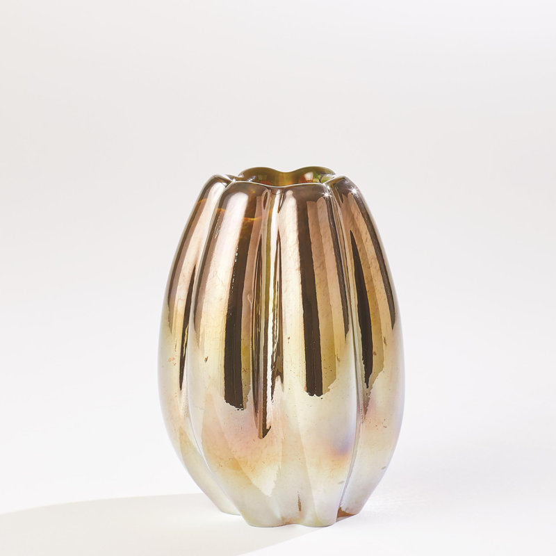 Vase nervuré Irys Geler, H 7 po x l 5 po x P 5 po