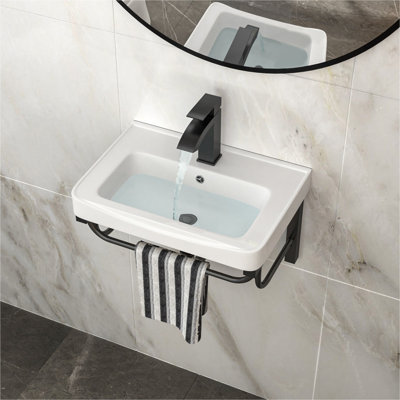 Lavabo de salle de bain mural rectangulaire en céramique 19,88 "x 14,25" avec barre à serviettes et trop-plein noir