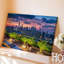 Reproduction d'art sur toile, une scène de toit vibrante surplombant un paysage urbain tentaculaire au coucher du soleil-56465912