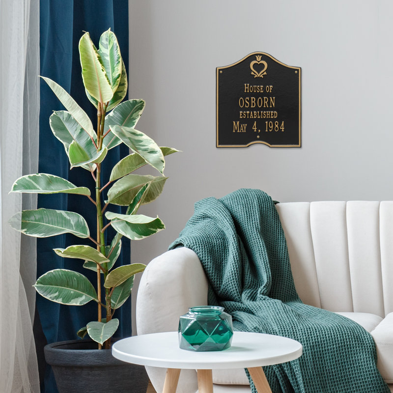 Penn 4-Line Wall Address Plaque, Black and Gold