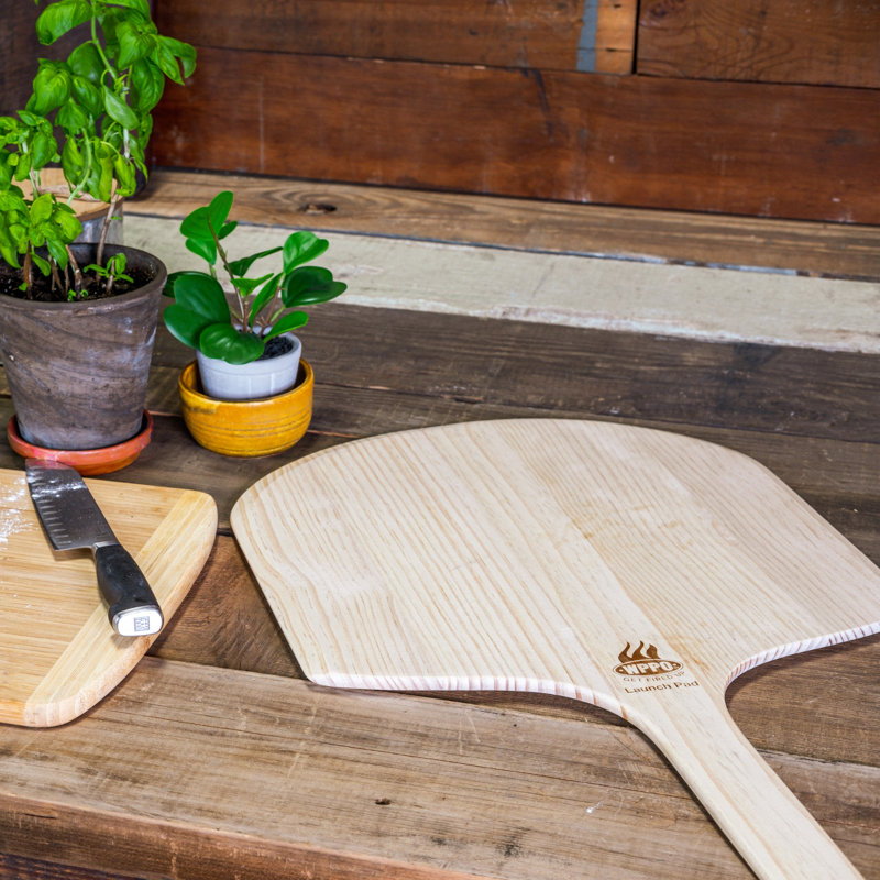 WPPO LLC Solid Wood 14'' Pizza Peel