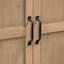 Unité de rangement à 4 portes avec tablettes réglables, poignées rétro, pieds en pin, amplement d'espace pour les essentiels de la maison, buffet de table, espace de salle à manger au design charmant en métal, construction-121371435