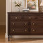 Commodes et commodes en noyer